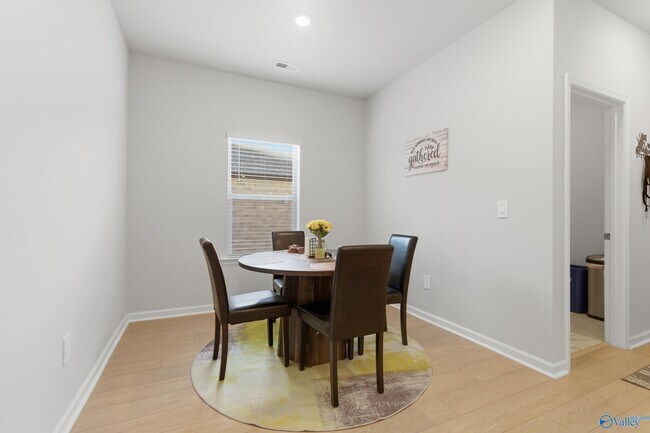 Foto del edificio - 17884 Longleaf Dr