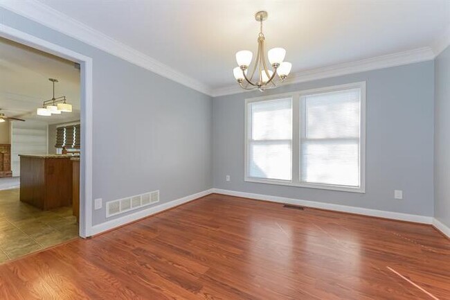 Building Photo - 819 North Mesa Street, Olathe, KS, 66061