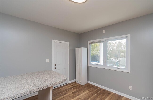 Foto del edificio - 15 Taylor Ave