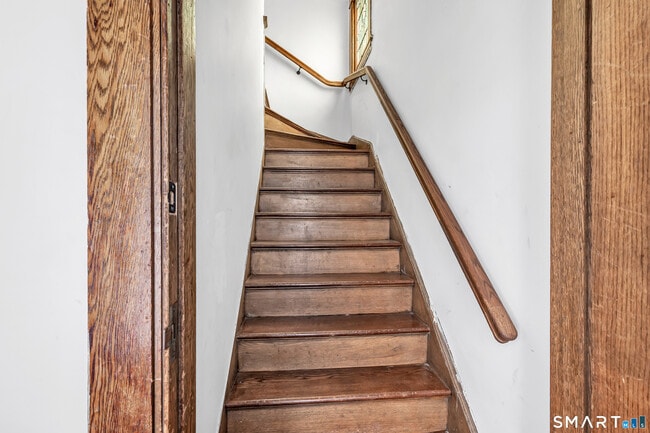 Building Photo - 66 Brownell St