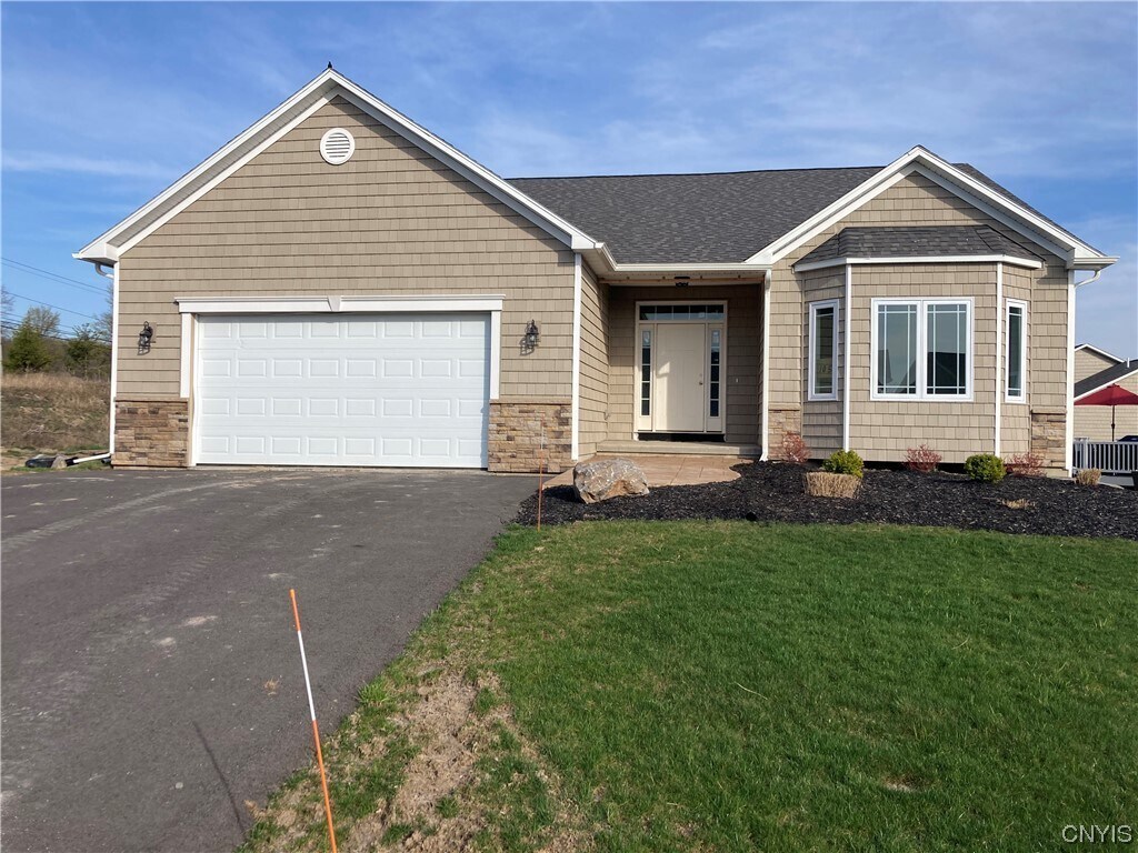 105 Austin Dr S, Manlius, NY 13104 House Rental in Manlius, NY