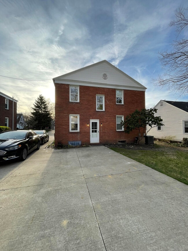 Foto del edificio - 2059 12th St