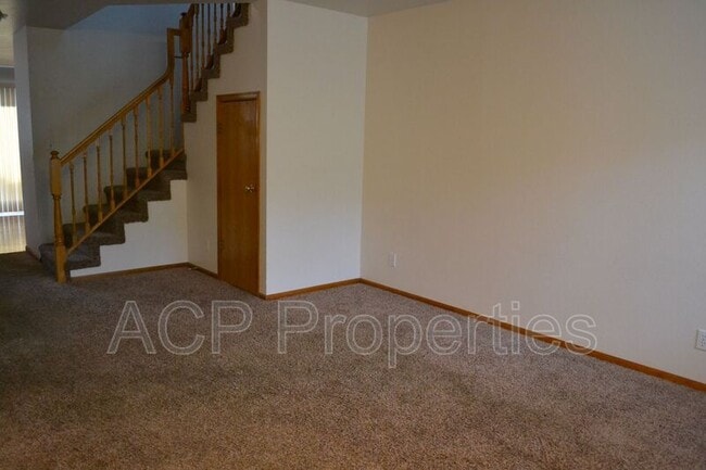 Building Photo - 710 Drayton St