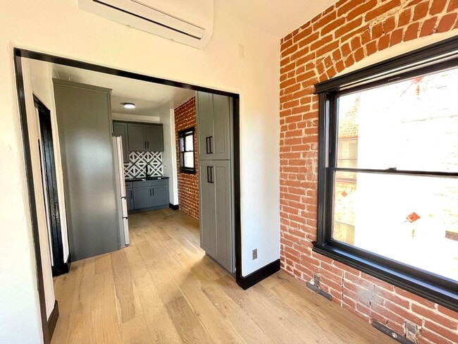 Interior Photo - Casa Real