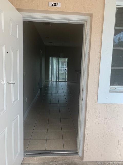 Foto del edificio - 376 NE 26th Terrace