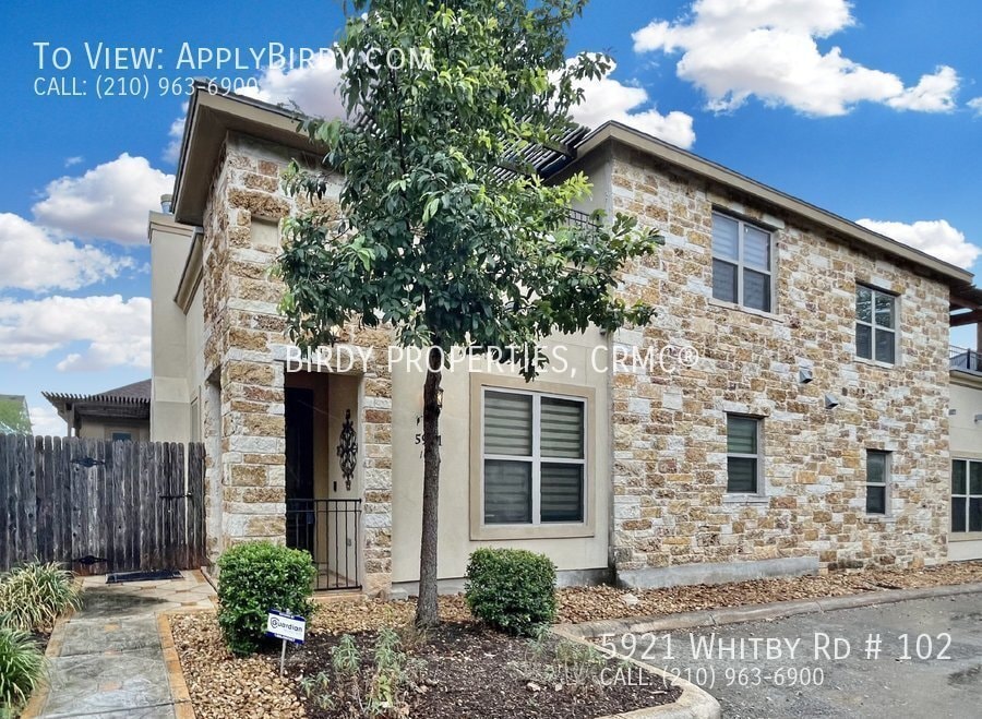 Primary Photo - **2 Story, 3 Bed, 3.5 Bath Home Located Ne...