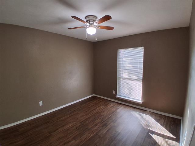 Foto del edificio - 553 Hanover Dr