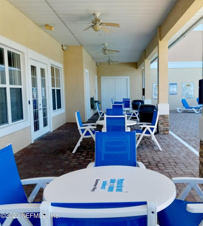 Foto del edificio - 4974 Key Lime Dr