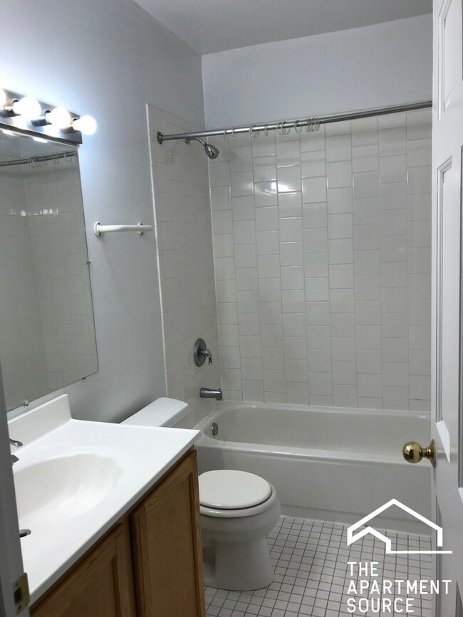 Foto del edificio - 1100 W Thorndale Ave