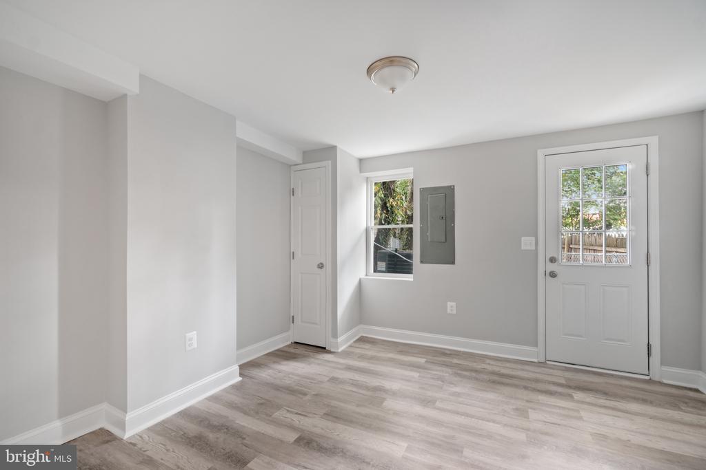 Foto principal - 3138 Stafford St