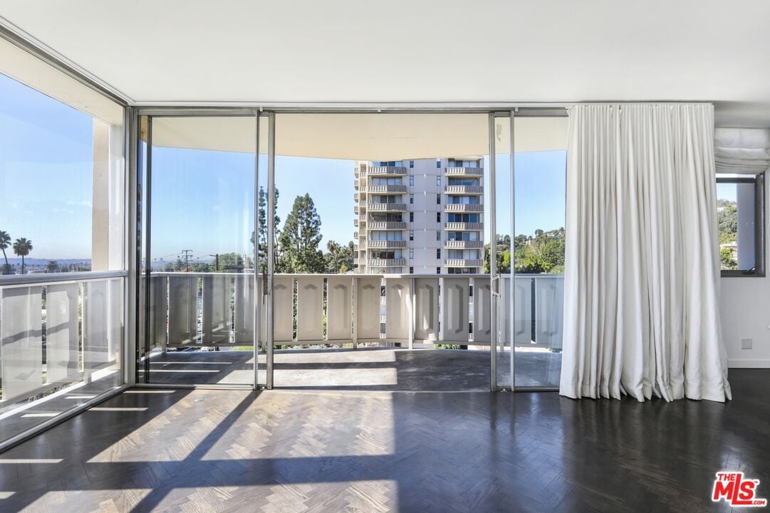 4411 Los Feliz Blvd Unit 601, Los Angeles, CA 90027 Condo for Rent in Los Angeles, CA