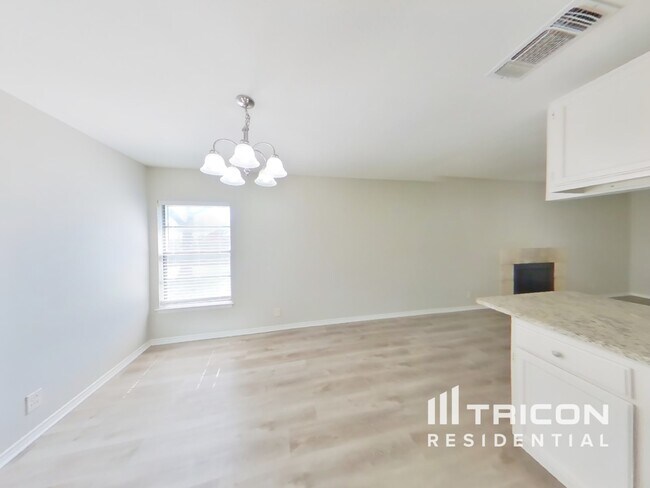Foto del edificio - 4900 Nuthatch St