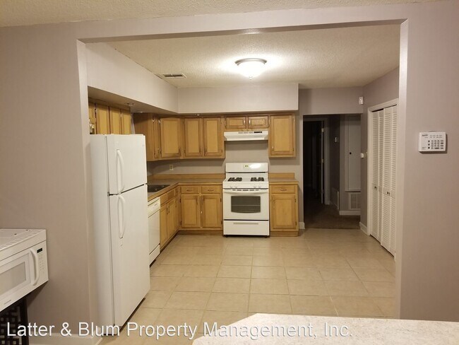 Foto del edificio - 3 br, 2 bath House - 4800 Evangeline Dr.