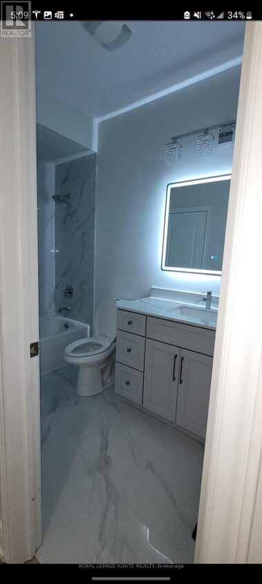 Building Photo - 76 Heathcliffe Dr