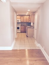 Building Photo - 313 Stanage Ave