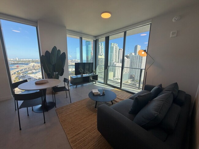Foto del edificio - 501 NE 1st Ave