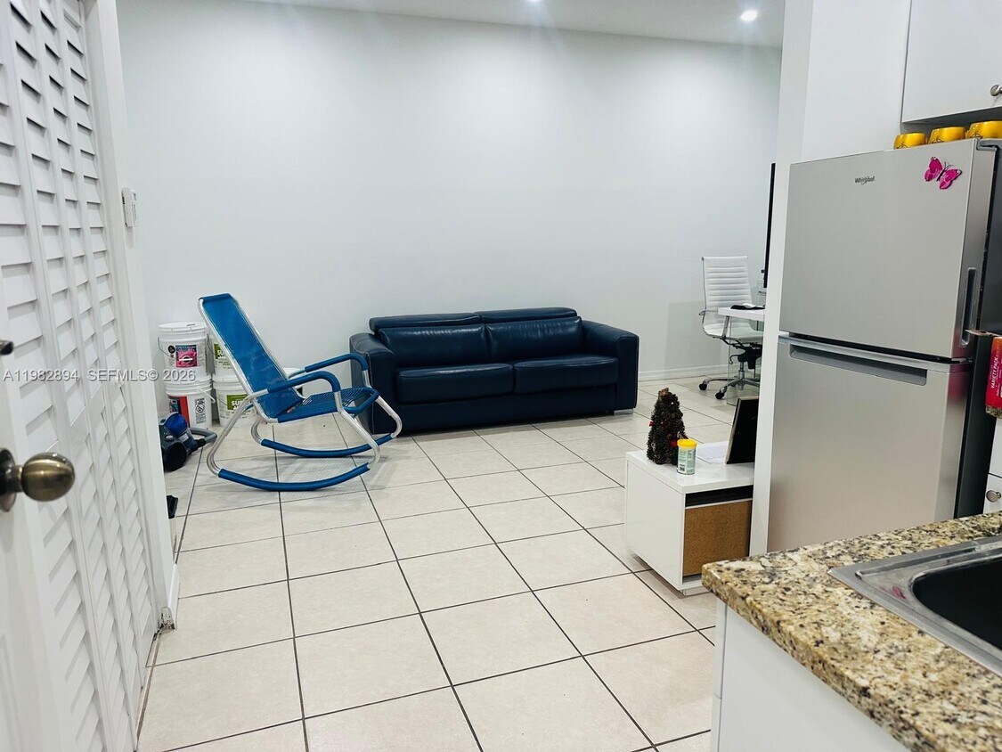 Foto del edificio - 3482 SW 152nd Pl