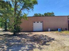 Building Photo - 19219 Hogeye Rd