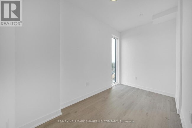 Building Photo - 4569 Kingston Rd