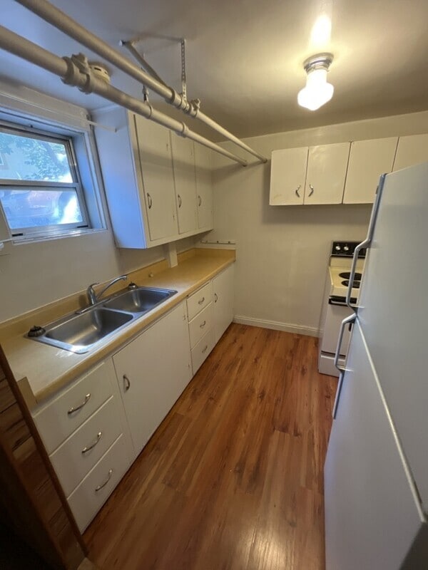 Building Photo - 137 N Tremont St