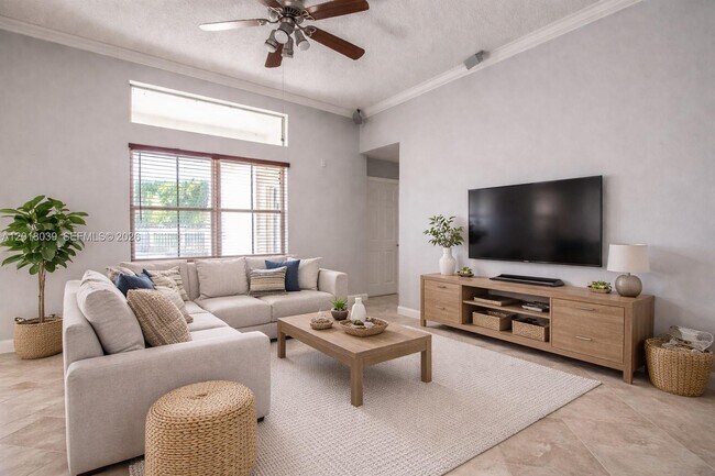 Foto del edificio - 777 Tanglewood Cir