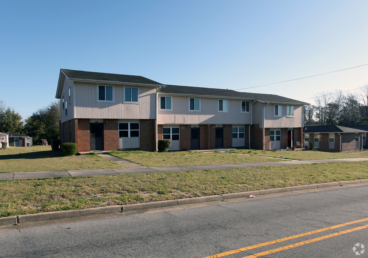Building Photo - Rankin Terrace