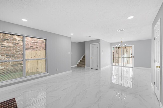 Foto del edificio - 6326 Cambridge Glen Ln