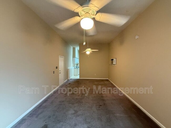 Building Photo - 104 Chippewa Dr
