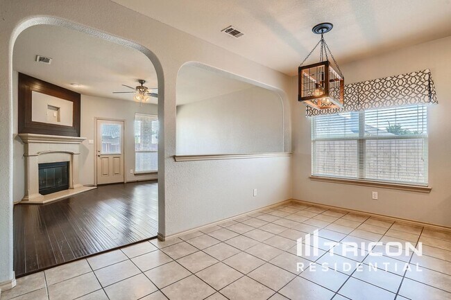 Foto del edificio - 8508 Axis Deer Run