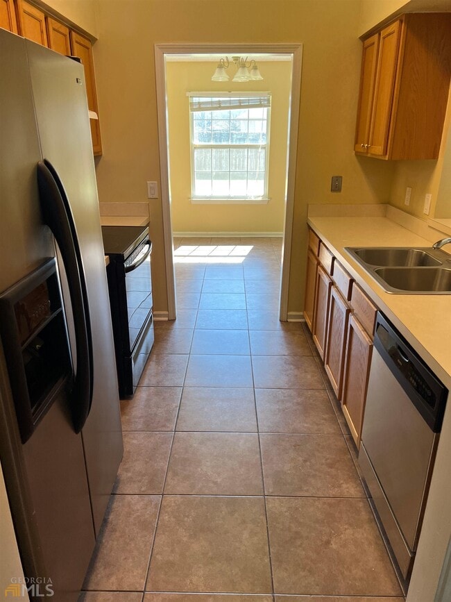 Building Photo - 602 Wild Grape Dr