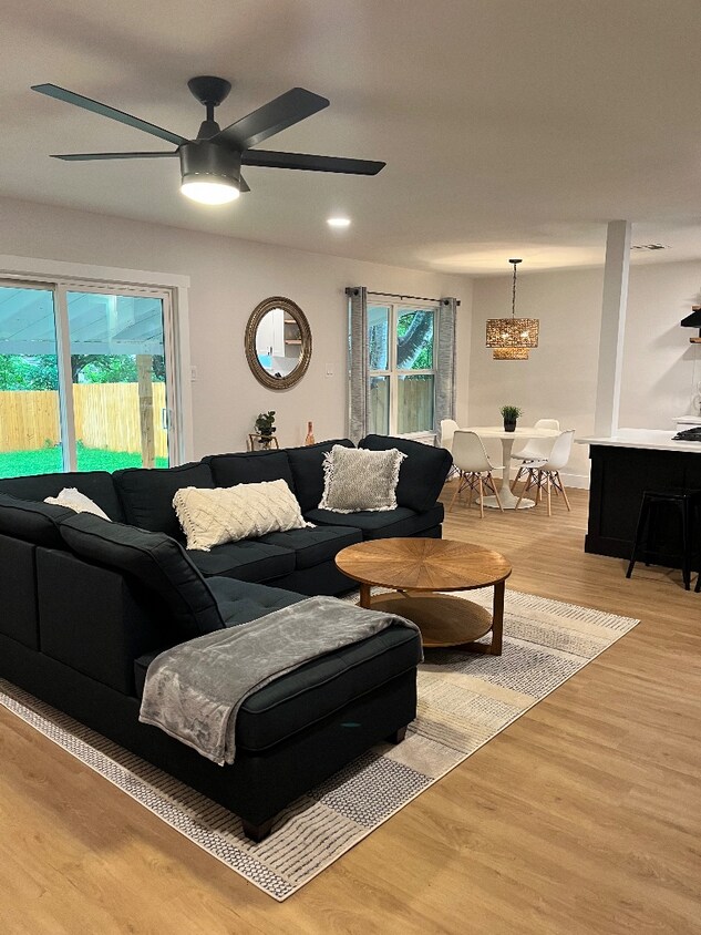 Foto principal - 4714 Saguaro Rd