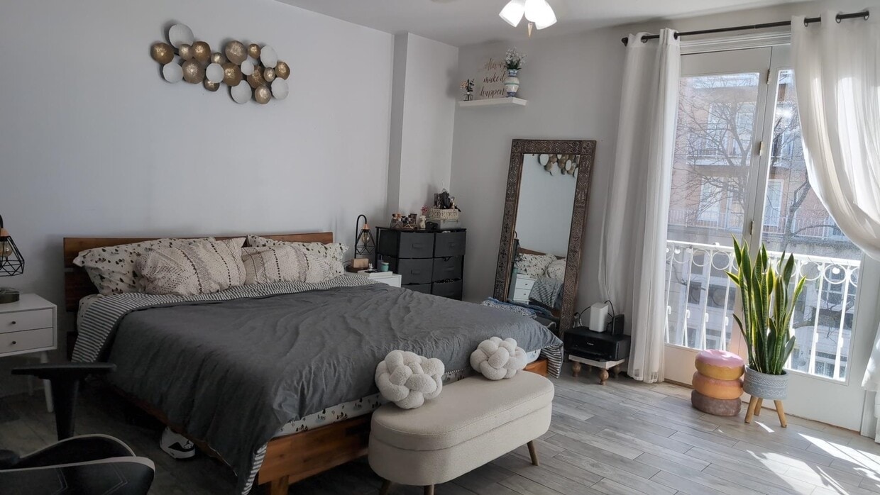 203 Shearwater Ct W Unit 31, Jersey City, NJ 07305 Condo for Rent in Jersey City, NJ