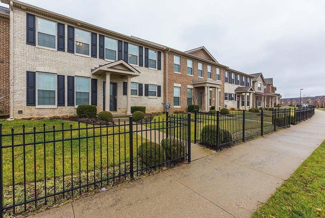 Primary Photo - 3262 Beaumont Centre Cir