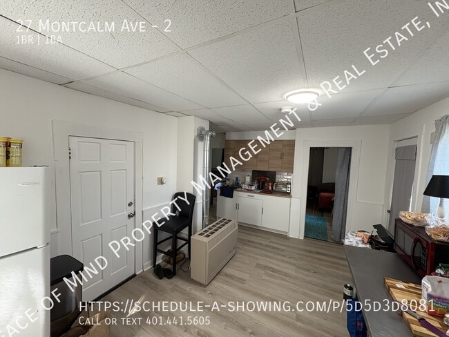 Building Photo - 27 Montcalm St
