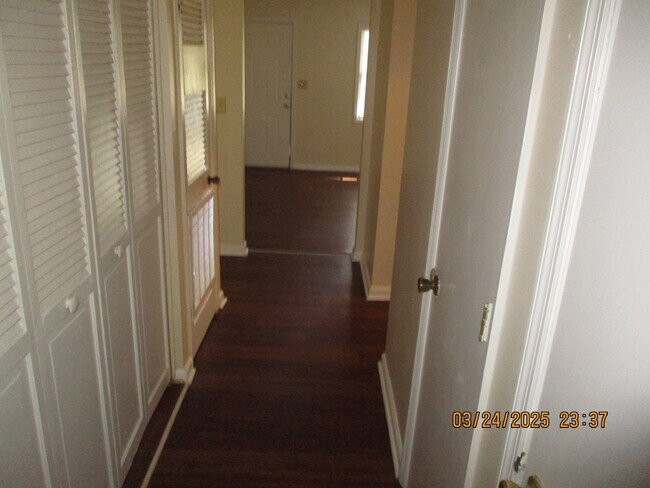 Foto del edificio - 612-A S Maple St
