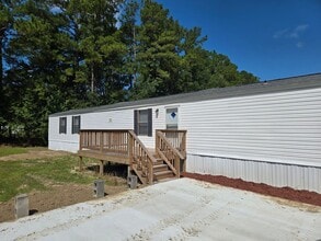 Building Photo - 111 Catnapper Ln
