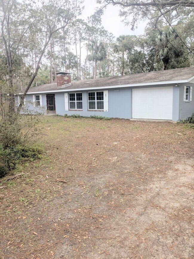 Building Photo - Short term ok. Country living, furnished r...