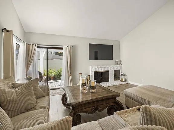 Foto del edificio - 7912 Emerald St