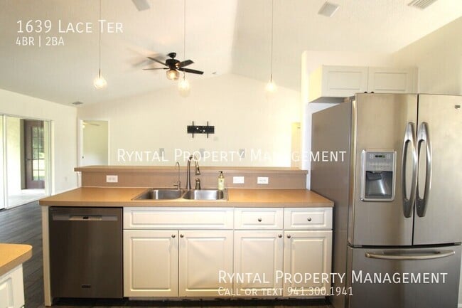 Building Photo - 1639 Lace Terrace