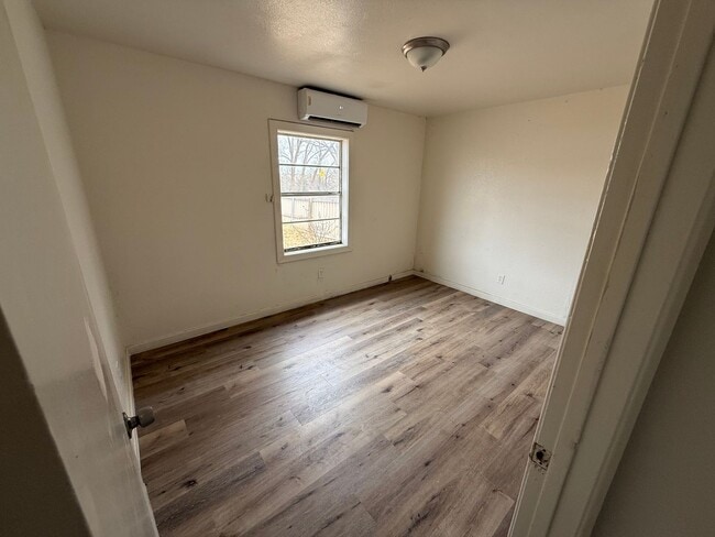 Foto del edificio - 3 Bedroom 1 Bath House