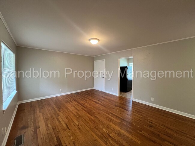Building Photo - For Lease | University of Tulsa - Midtown ...