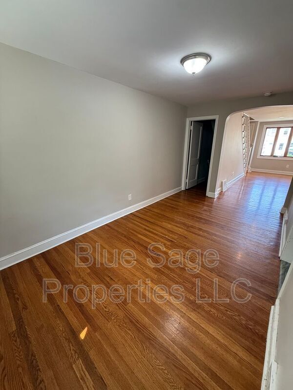 Foto del edificio - 528 Chester Ave