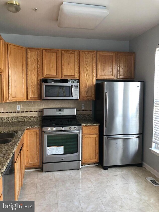 8800 Papillon Dr, Ellicott City, MD 21043 Townhome Rentals in