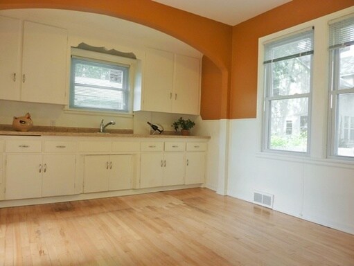 Foto del edificio - 1073 Walsh St
