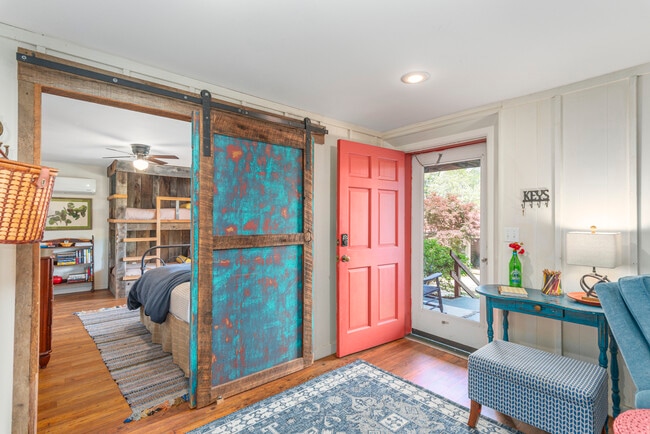 Entrance - 159 Jb Ivey Ln