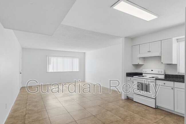 Foto del edificio - 801 N Major Ave