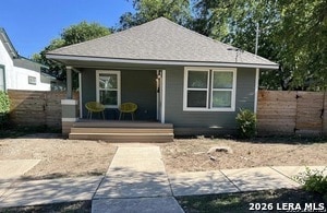 Building Photo - 426 E Woodlawn Ave