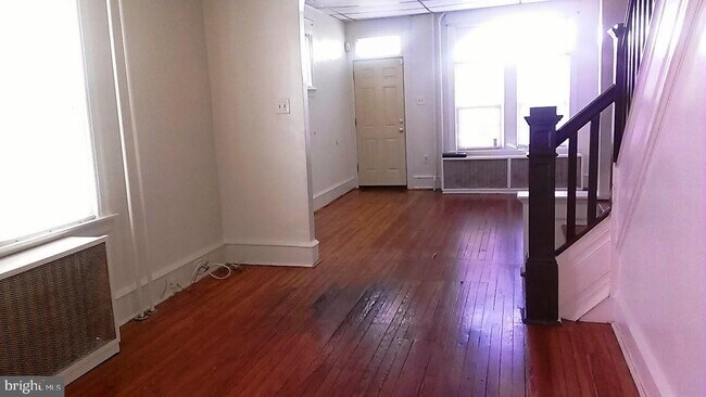 Building Photo - 1270 Decatur St