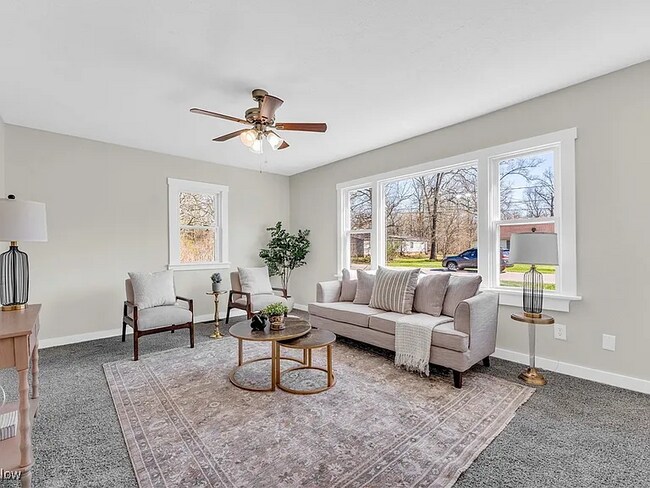 Foto del edificio - 4238 Laurel Rd