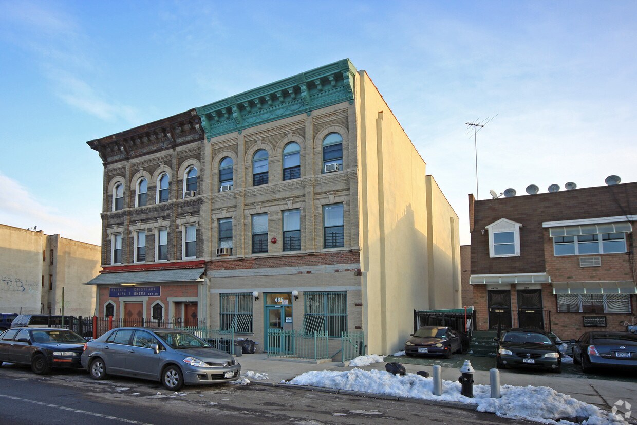 Foto del edificio - 485 Central Ave